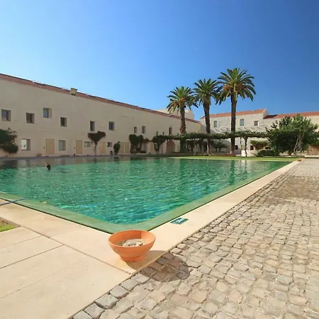 Convento Bernardas Apartment