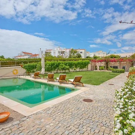 Convento Bernardas Apartment *